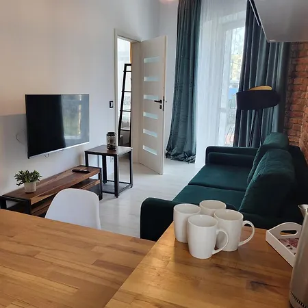 Apartament-studio 1 Z Balkonem 公寓 *